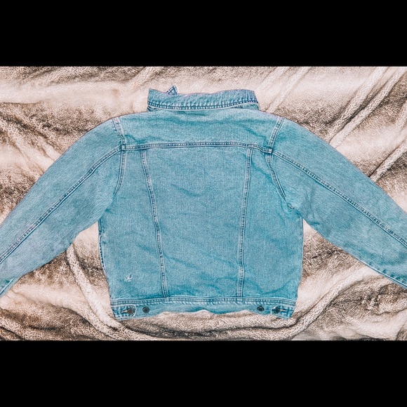 Blue jean jacket - Picture 3 of 6